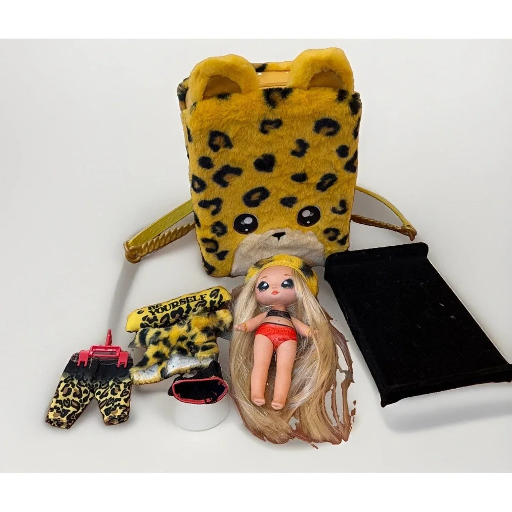Na!Na!Na! Surprise Yellow HardCase Backpack Gold Leopard Print & Doll With Shoes